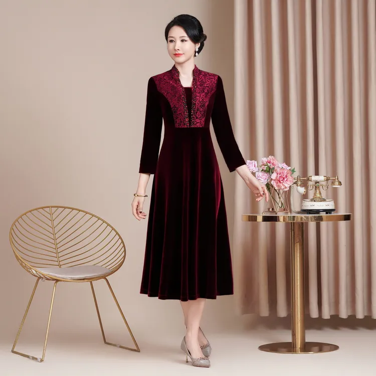 秋冬新中式气质喜婆婆婚礼旗袍中国风高贵显瘦喜妈妈宴会大码礼服