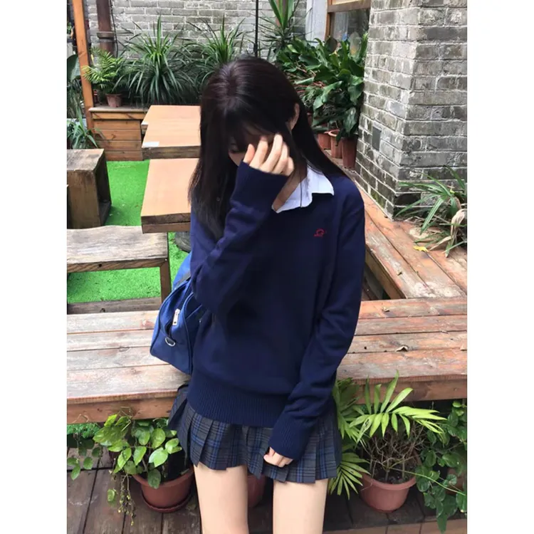 水纪中/川岛私立学院毛衣套装领套头班服刺绣校供感长袖针织衫