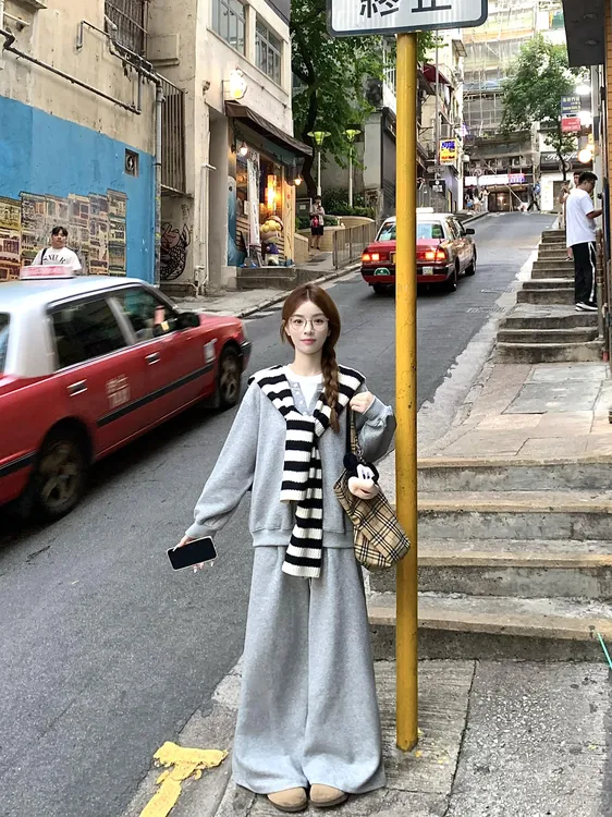 美式卫衣外套女春秋大码新款高级感休闲运动宽松灰色假两件上衣