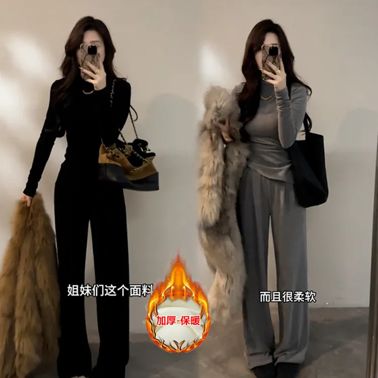 独特超好看冬装套装女新款高级感设计半高领收腰T恤+休闲裤两件套