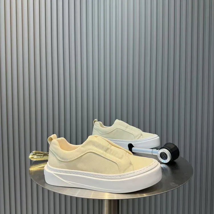 百搭日常低帮时尚布面透气一脚蹬休闲鞋潮鞋板鞋春夏季新款男鞋