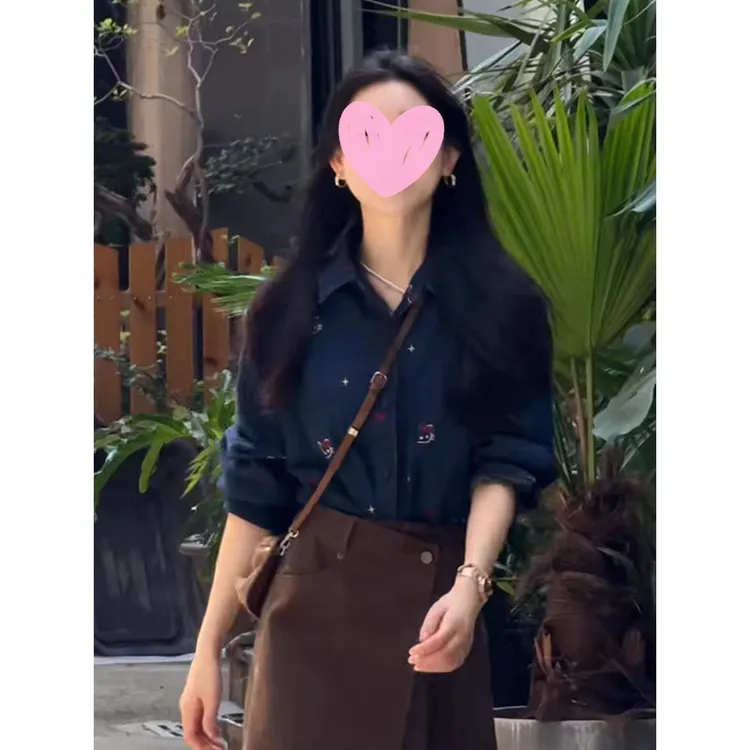 oajer鸥欧纪儿旗舰女装店同款秋冬美式复古卡通印花KT猫牛仔衬衫