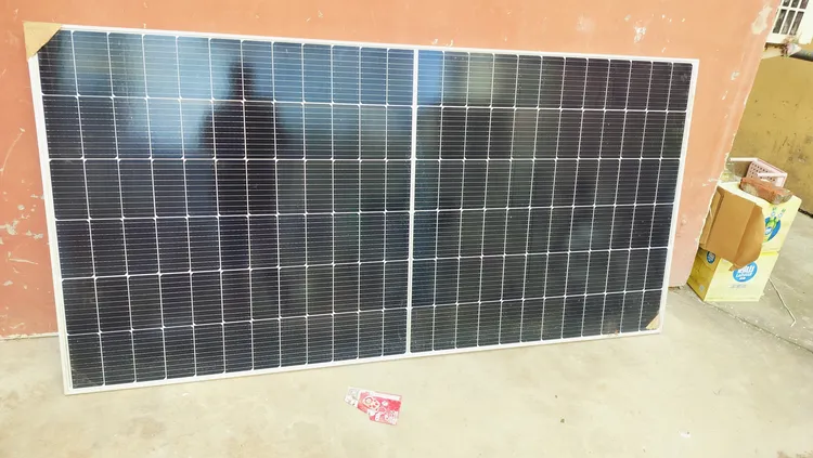 光伏板高效发电性能齐全正品光伏组件550瓦单晶板