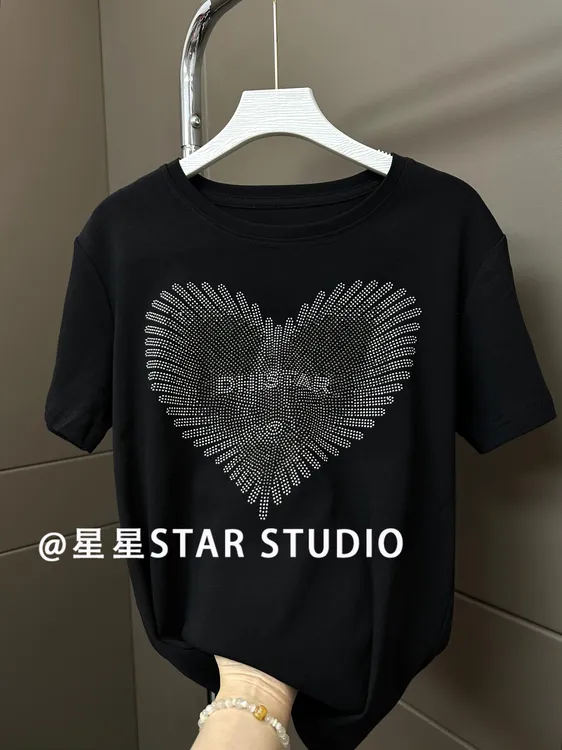 爱心字母烫钻 XH1230 短袖t恤女夏季2025新款时尚显瘦上衣女