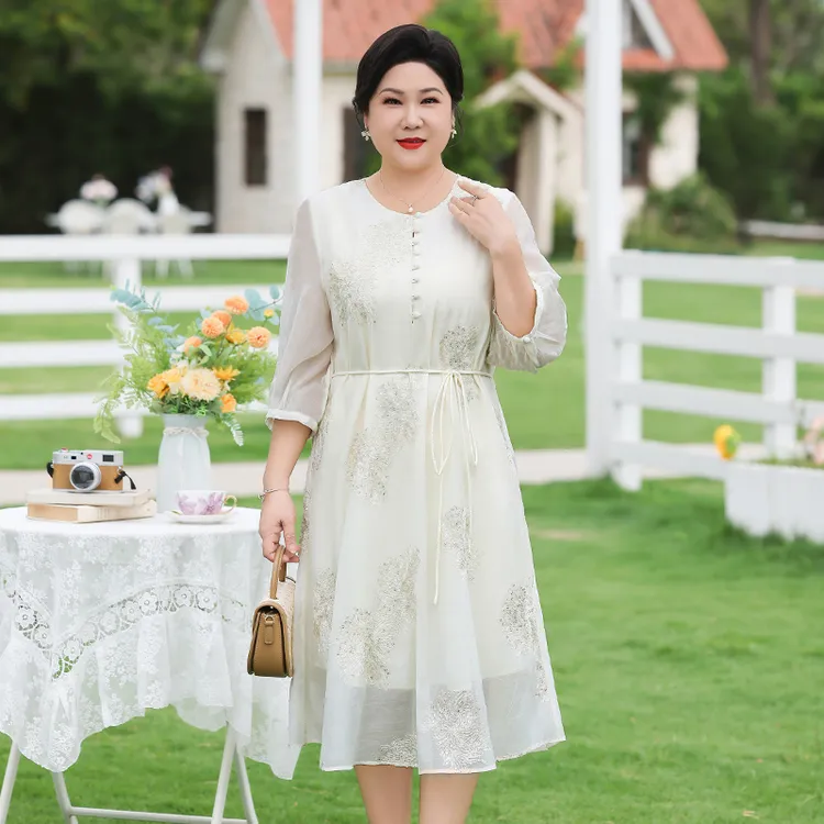 2025新款夏季薄款七分袖洋气显瘦高腰大码女装妈妈夏装中老年裙子