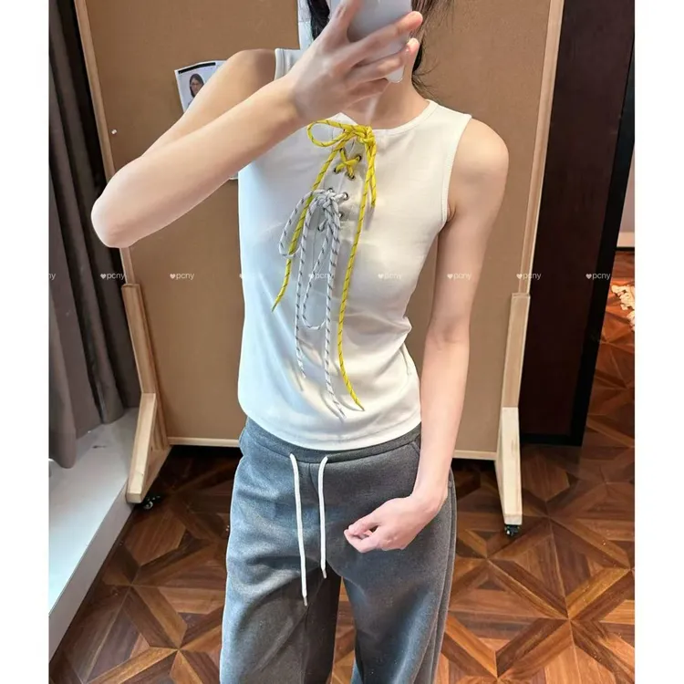 PCNY「彩绳绑带」不理理冬季新款女装简约清新时尚设计感背心