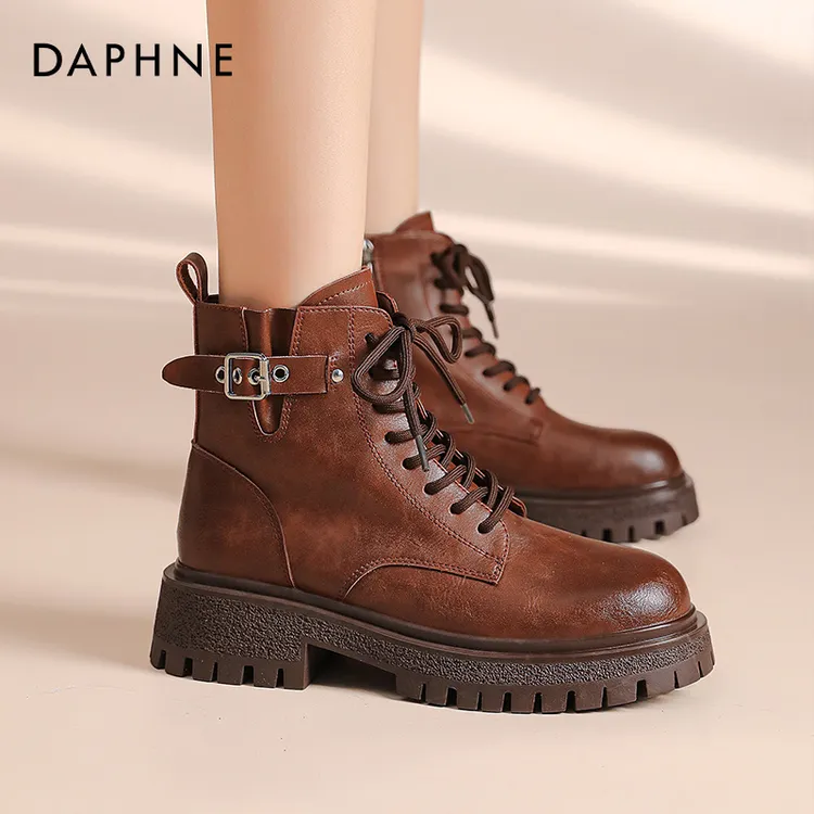 Daphne/达芙妮棕色马丁靴女2025年新款粗跟小短靴时尚显瘦工装靴
