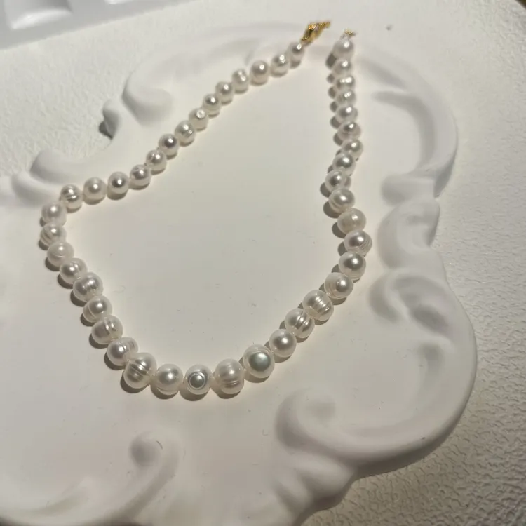 圆形淡水无核珍珠项链