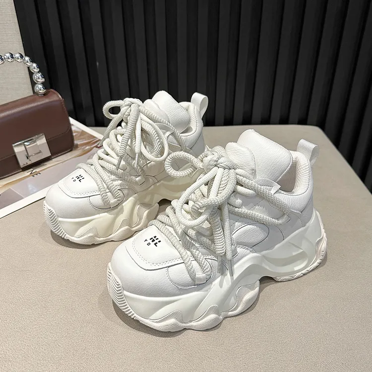 老爹鞋女2024年新款春季厚底松糕鞋增高运动鞋ins休闲跑步鞋