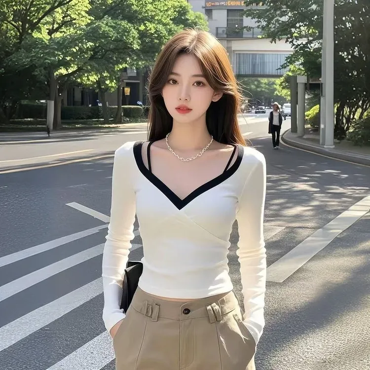 v领打底衫春装2025年新款女装爆款长袖t恤设计感独特别致短款上衣
