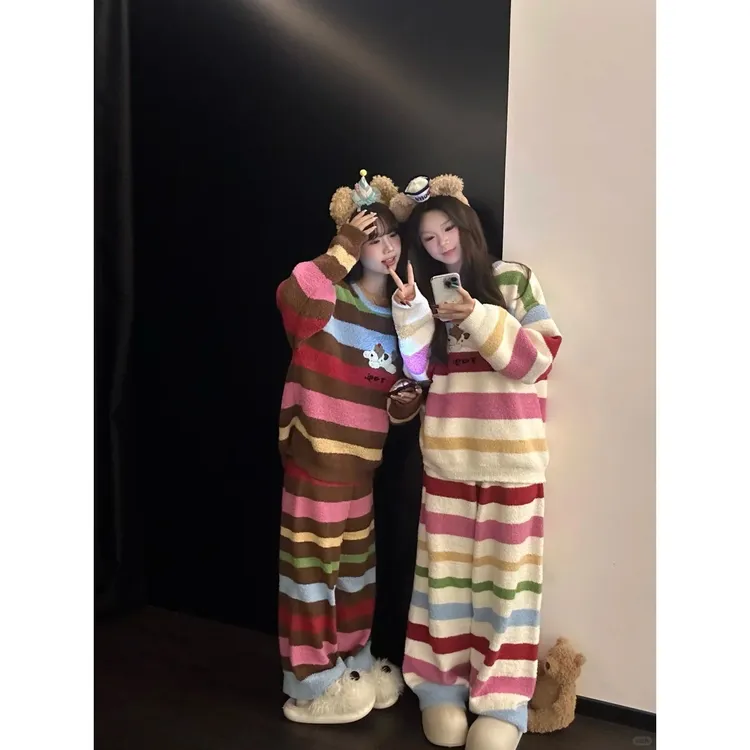 甜美可爱彩虹条纹小狗半边绒保暖睡衣女冬季新款爆款可外穿家居服