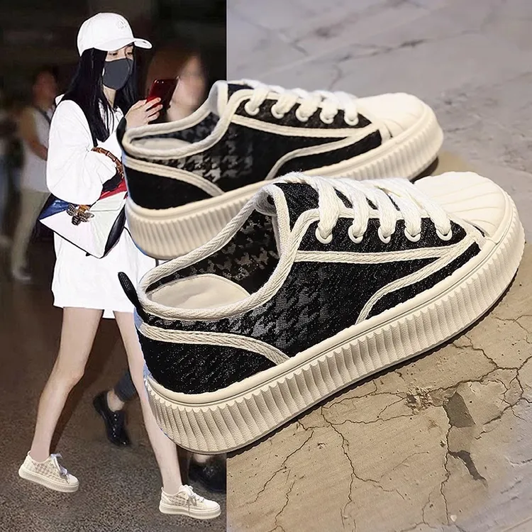 新款学生小白鞋夏女款2025新款网鞋百搭透气网面厚底休闲松糕板鞋