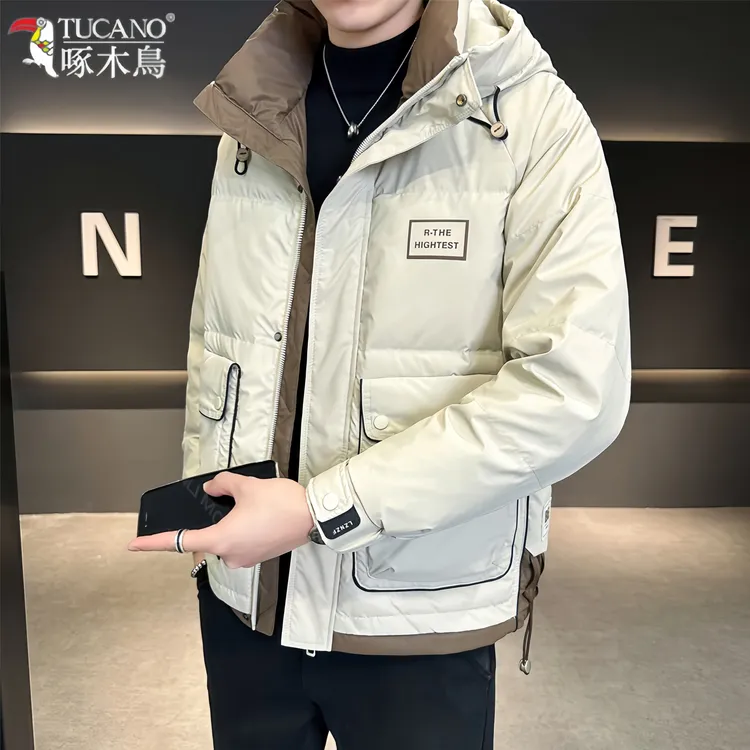 TUCANO/啄木鳥冬季高级新款男士防寒服时尚休闲短款连帽保暖外套 