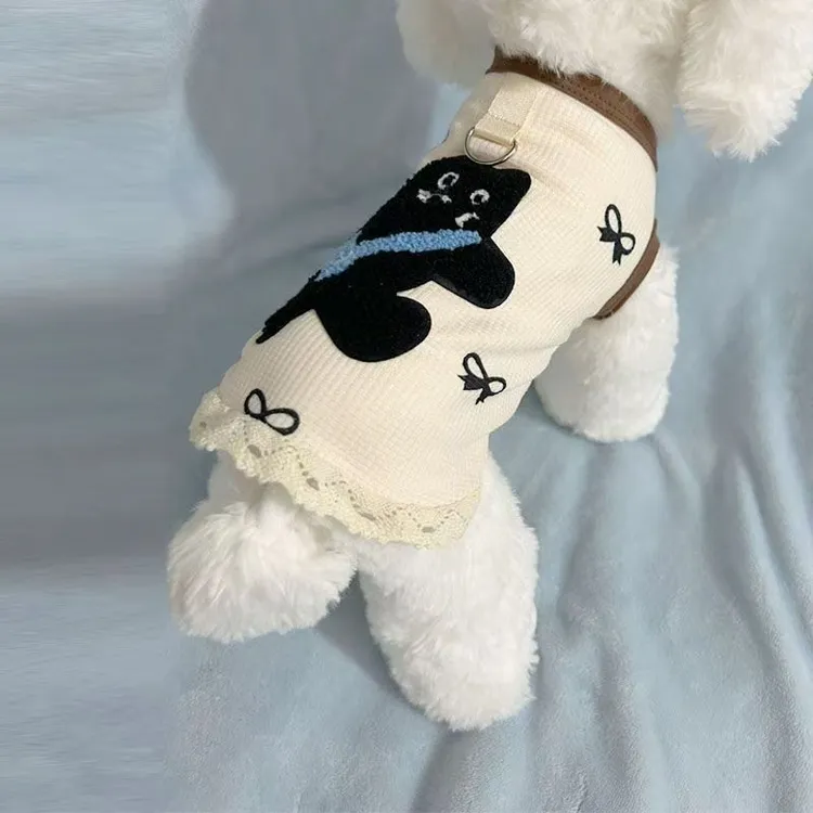 狗狗衣服秋冬新款华夫格花边背心可爱小型犬泰迪比熊带牵引扣背心