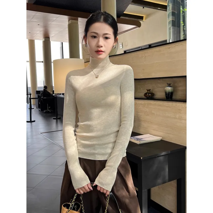 高领针织打底衫女内搭秋冬季2025新款时髦感显瘦长袖毛衣上衣修身