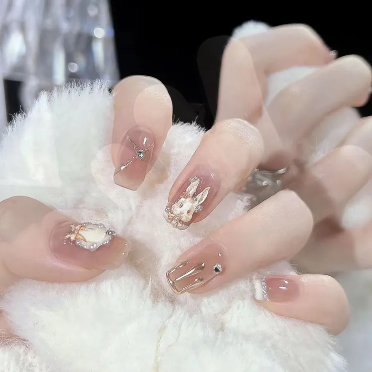 手工美甲穿戴甲假指甲贴片2023新款本命年兔子美甲洛可可兔可拆卸