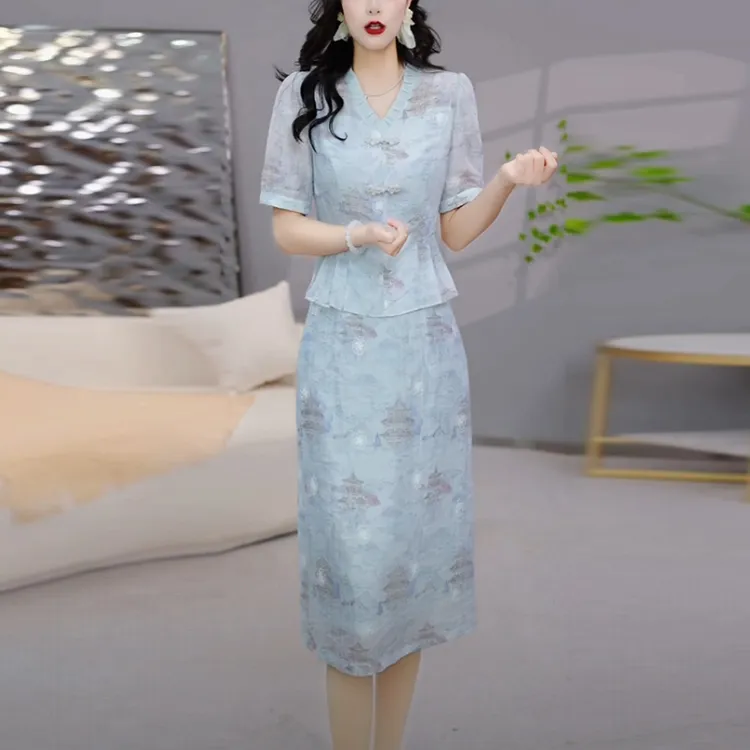 莱赛尔名媛轻奢女装2025夏季新款高级感洋气质短袖两件套连衣裙子