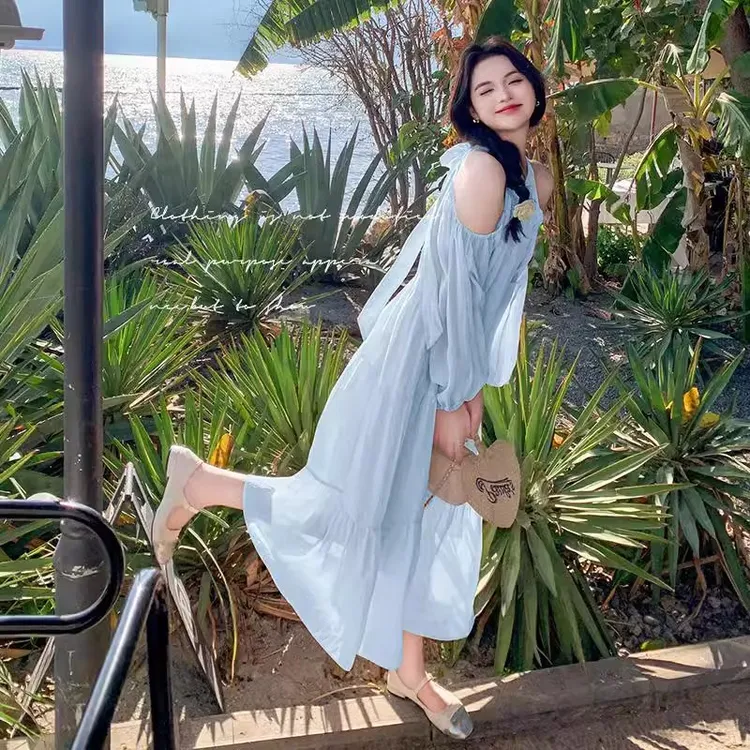优品海边度假风露肩连衣裙女新款法式温柔风甜美宽松绝美仙女长裙