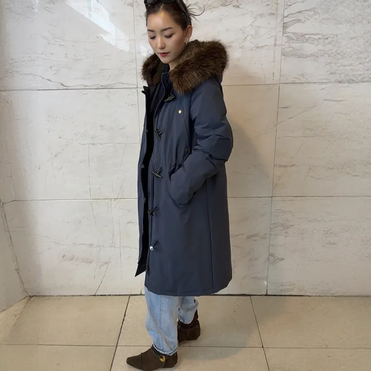 中长款外套 面料柔软