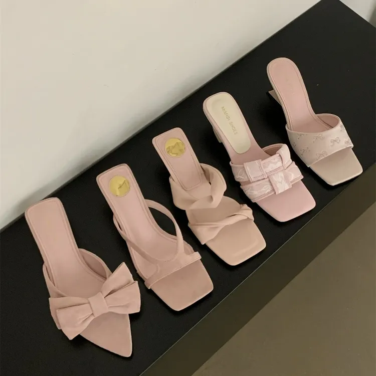 粉色仙女风法式小凉拖鞋女鞋子2025新款夏季外穿配裙子高跟鞋凉鞋