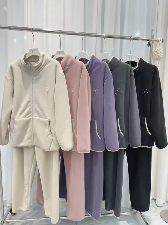 男女同款海豚绒外出家居服