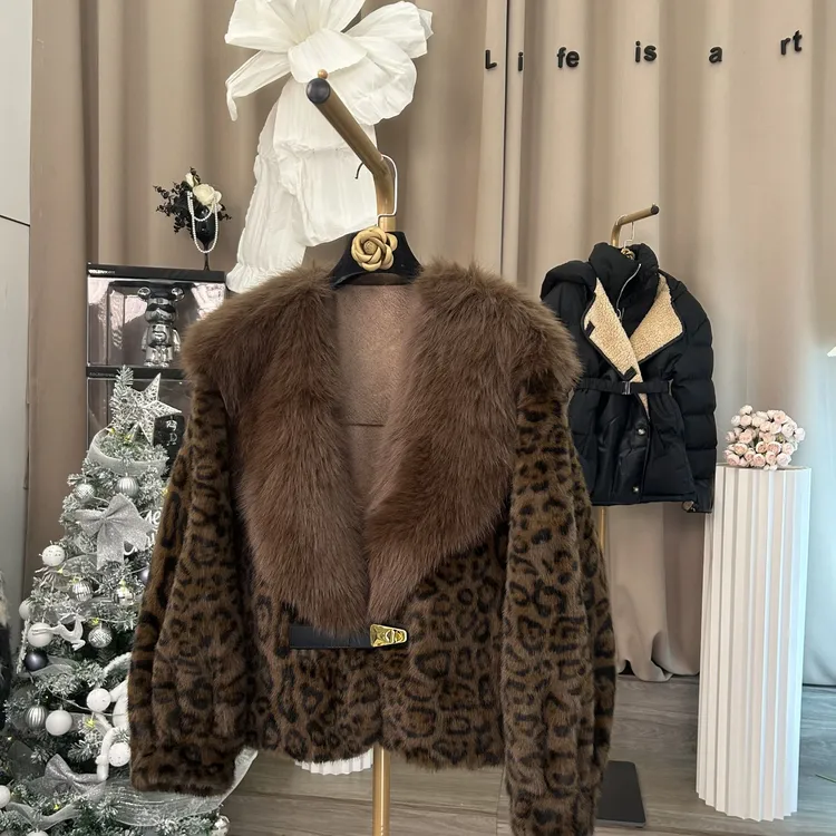 新款洋气豹纹贵妇毛领雪兰貂外套0748