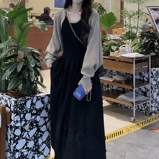 2025秋季新款高级感气质吊带连衣裙女搭显瘦针织开衫上衣两件套装