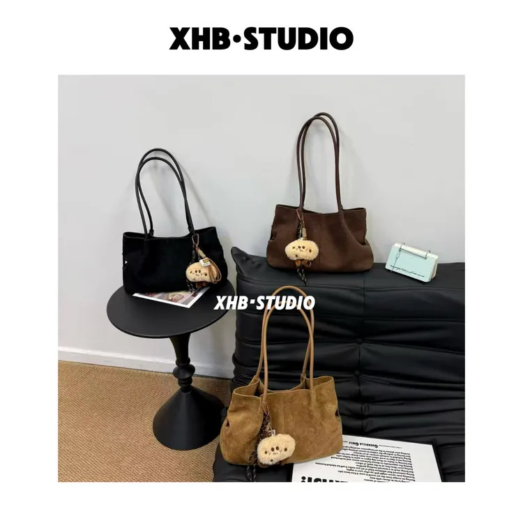 复古大容量通勤手提包包女2025新款潮秋冬腋下托特包高级感水桶包