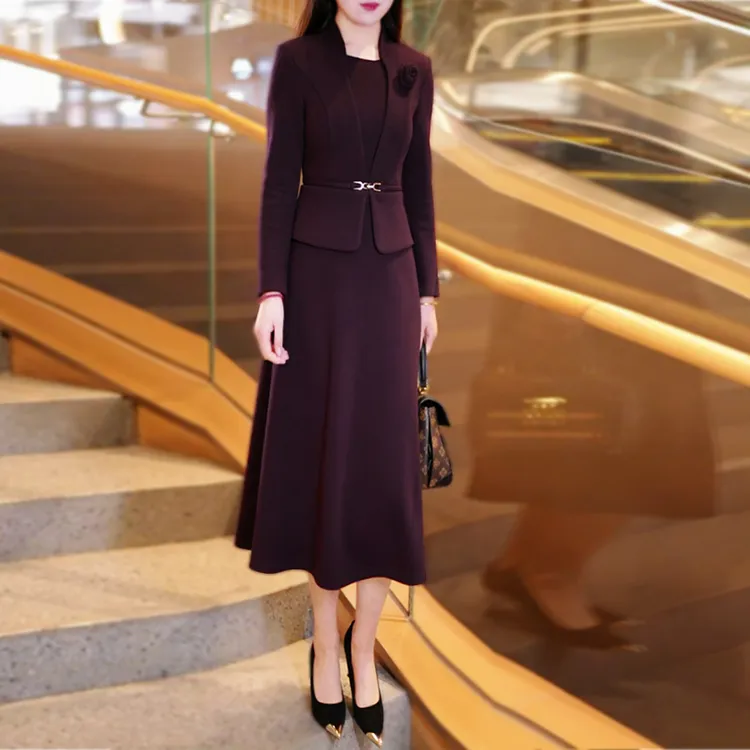 端庄大气墨紫色连衣裙女冬季2025新款高级感加厚气质显瘦长裙1883