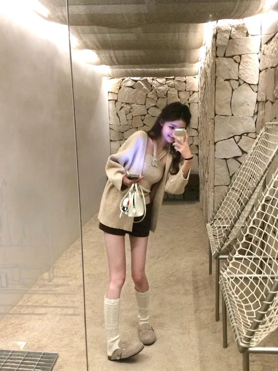 气质显瘦时尚套装洋气休闲百搭性感辣妹吊带内搭针织开衫外穿短裤