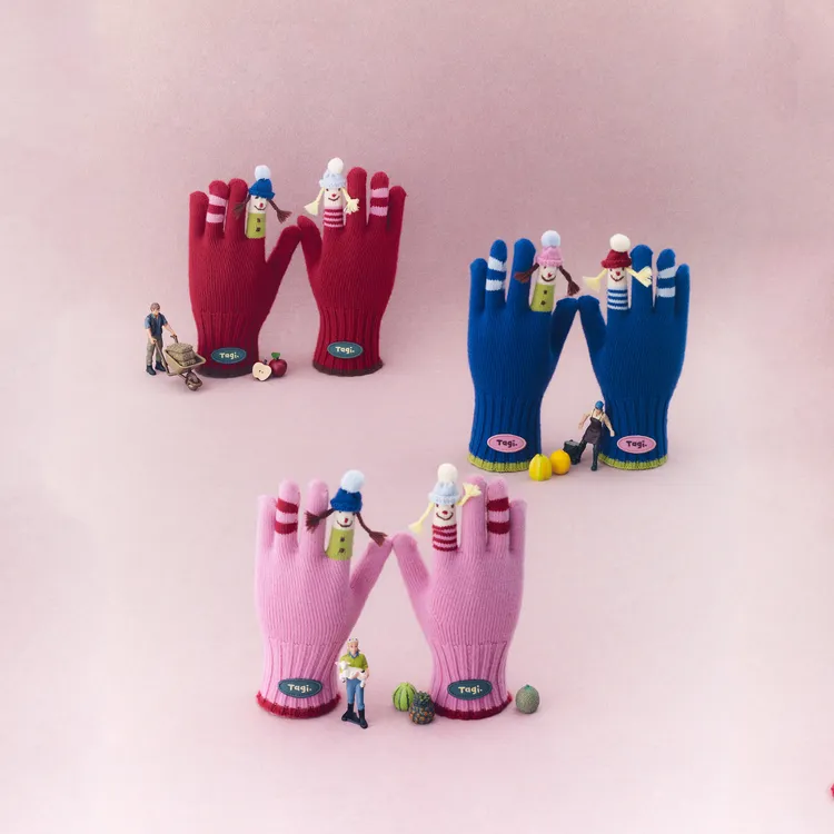 Tagi.《换装游戏》保暖可爱针织可触屏分指手套秋冬保暖便携半指