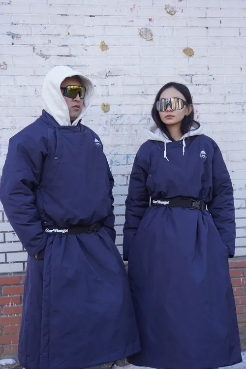 GUR2024款限量长袍棉服202412