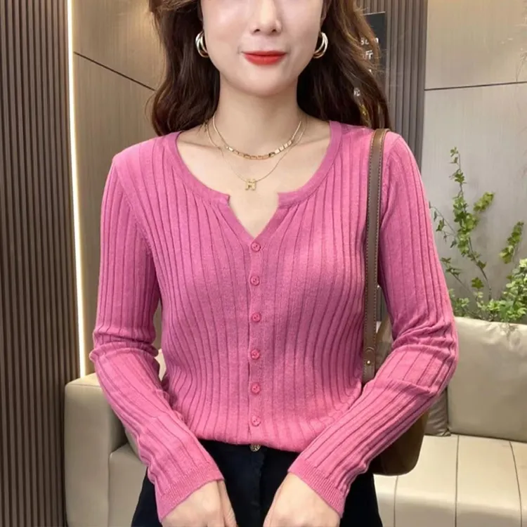 洋气针织打底衫显瘦百搭2025秋冬新款纯色坑条修身毛衣开衫外套