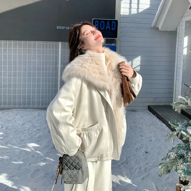 氛围感千金风真狐狸毛领羽绒服2025冬季新款复古ins风百搭派克服