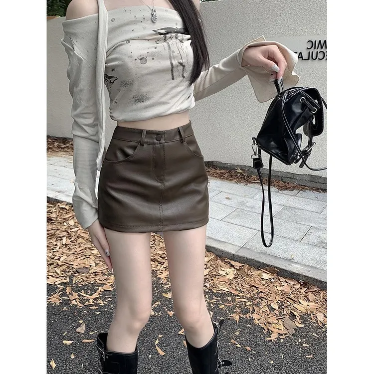 棕色高腰pu皮裙半身裙女春秋新款小个子短裙百搭显瘦辣妹包臀裙子