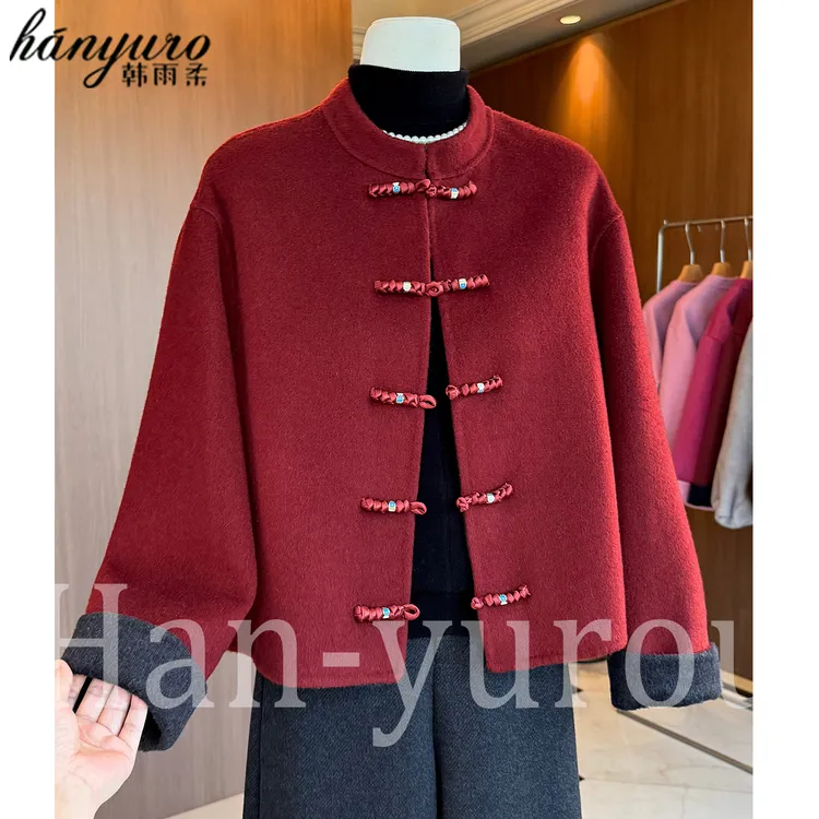 妈妈冬装毛呢外套本命年红色礼服中老年秋冬棉衣小香风呢子大衣女