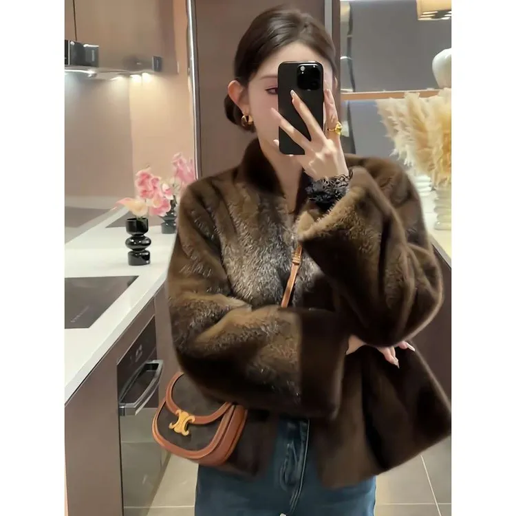 皮毛一体外套女棕色2025新款麂皮绒环保水貂绒加厚保暖皮草上衣冬