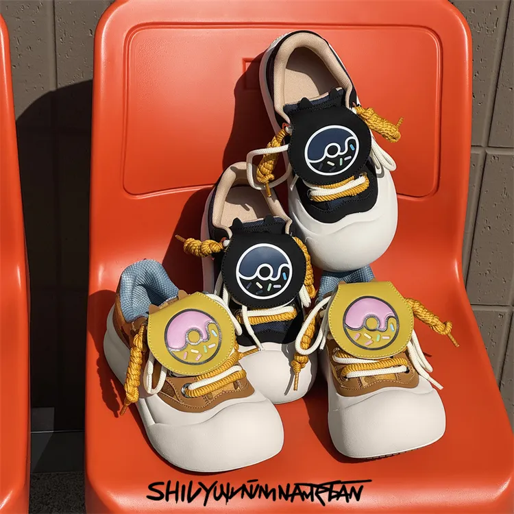 【十九与年年】丑萌鞋时尚休闲百搭帆布鞋疯狂动物城联名情侣卡通鞋