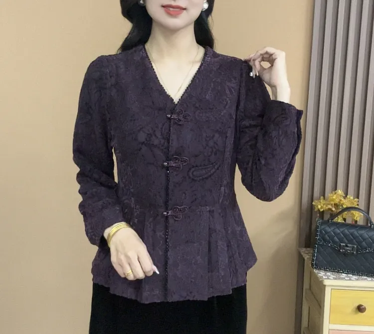 京亲2025秋季长袖植绒蕾丝V领开衫气质百搭显瘦女人味上衣1013