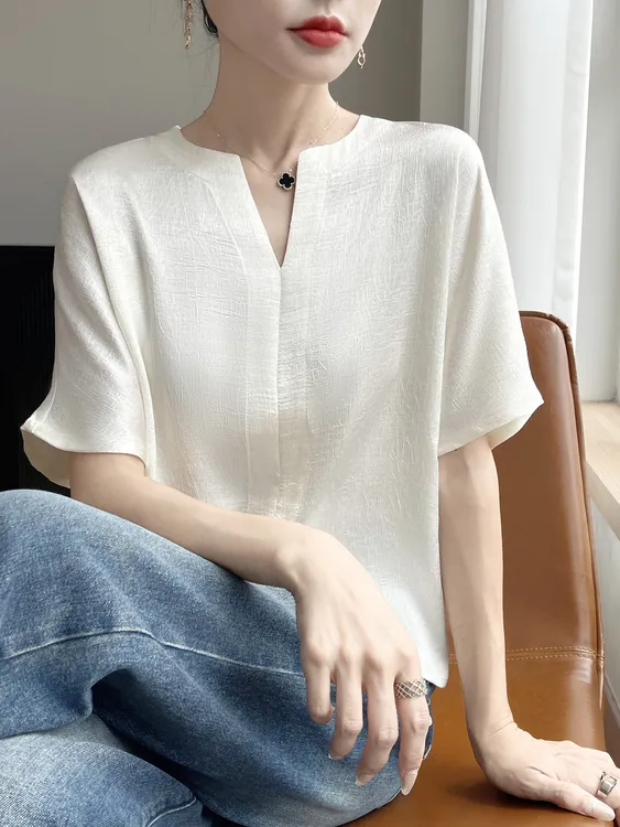 夏季新款法式气质V领短袖衬衫女洋气开叉上衣
