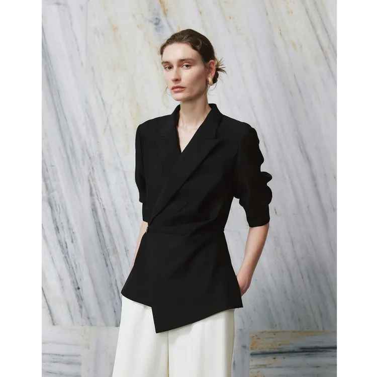 LYNEE 戗驳领七分袖简约西装外套女时尚通勤西服 LGD2FSW301