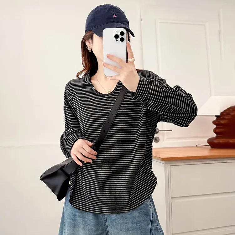 大码女装秋季新款时尚条纹长袖T恤女宽松显瘦百搭胖mm洋气上衣服