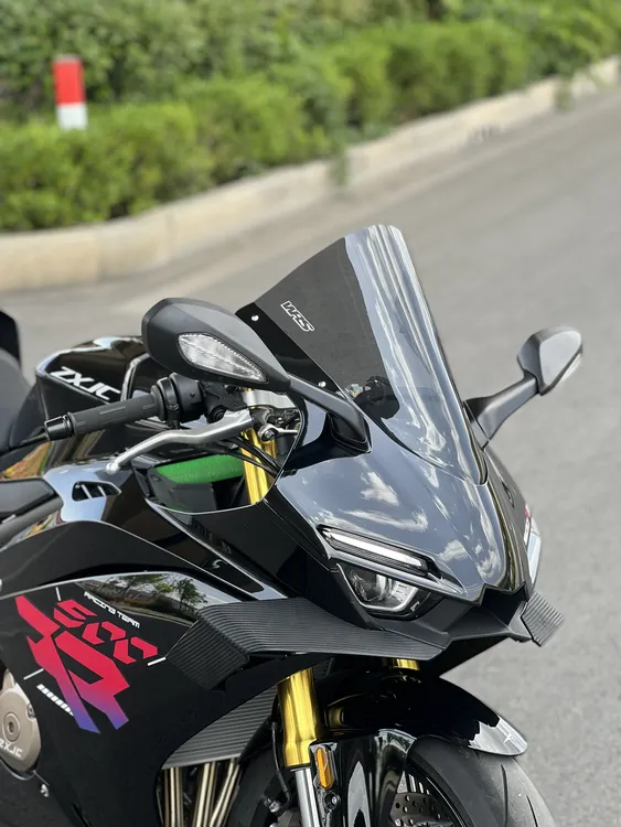 适用 张雪500RR 竞技风挡 加高风挡 前挡风玻璃改装配件