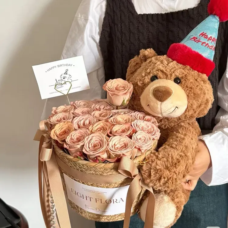 小熊玩偶花束生日礼物女生送闺蜜男女友永生花孩子七夕情人节毕业