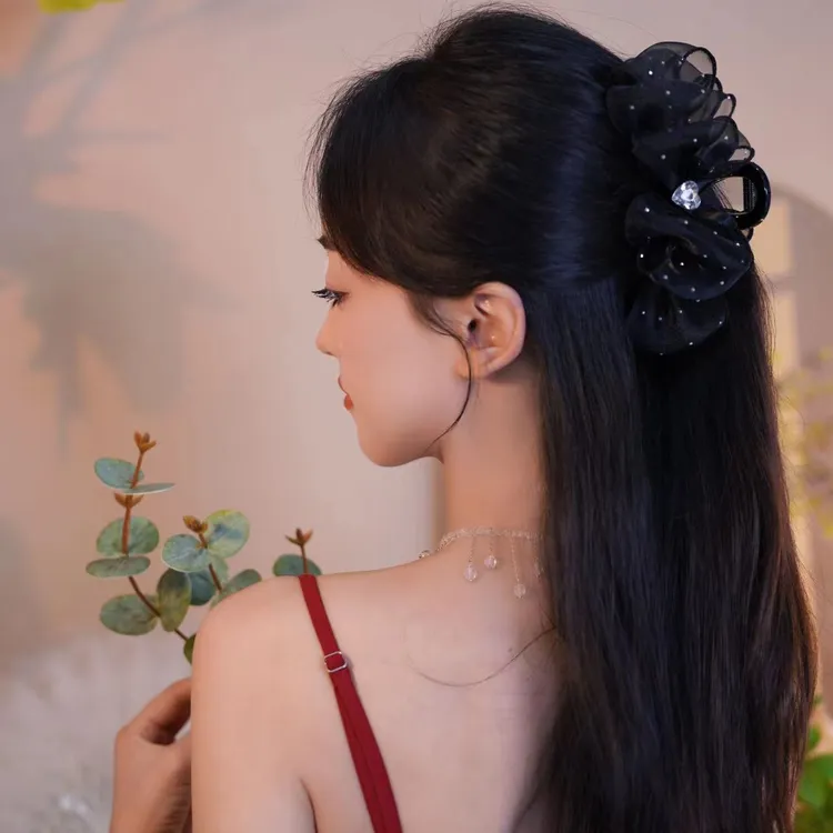 显发饰头饰盘发百搭爱心妹抓夹气质后脑勺质感ins网红甜泡泡白