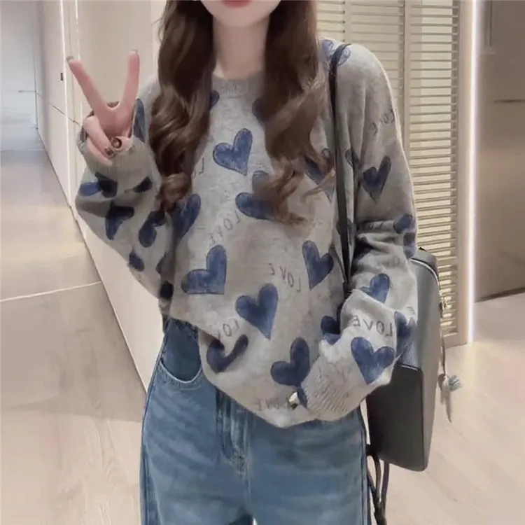 韩版慵懒风字母爱心毛衣女2025秋冬时尚高级感减龄宽松长袖针织衫