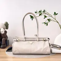 95新 Prada/普拉达 Soft Lux法棍/单肩包/1892
