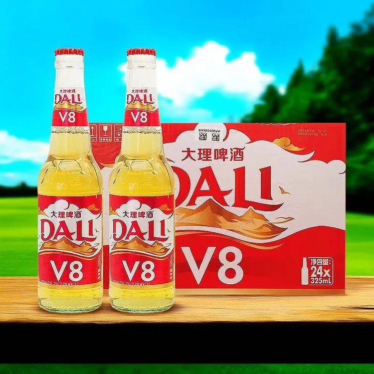 云南大理V8啤酒淡爽正品经典原味小麦黄啤 325mlx6玻璃瓶装一整箱