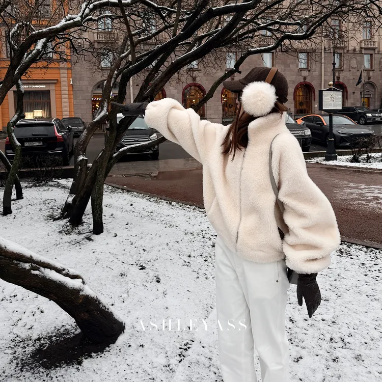 【ASHLEYASS】“双面穿环保”皮毛一体H廓形剪裁羊毛短外套LSE251832S