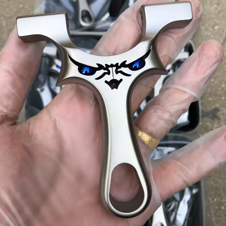 正品征途全钛加厚直板恶魔户外玩具